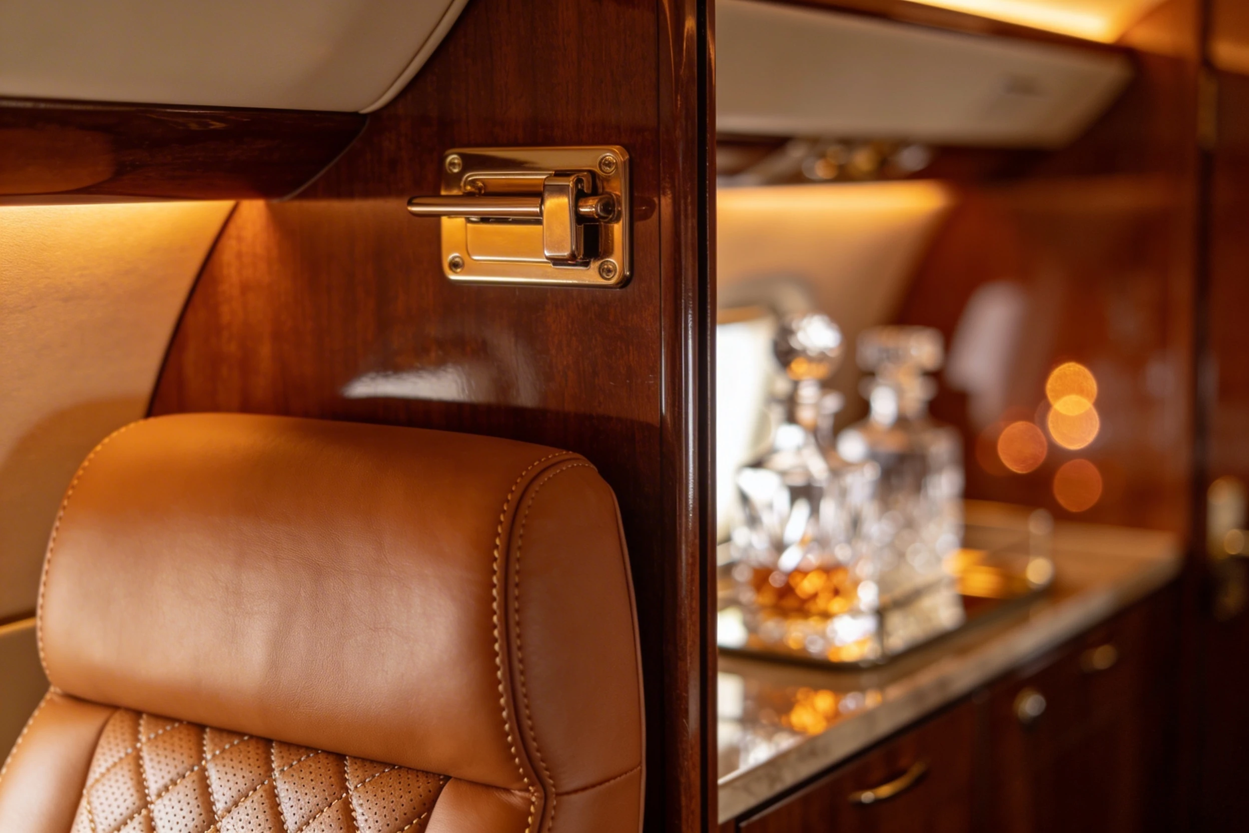Private jet cabin prepared for a New York to Los Angeles transcon flight